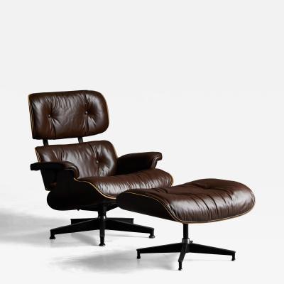 Charles Ray Eames Eames Lounge Chair with Ottoman for Herman Miller United States 1970s