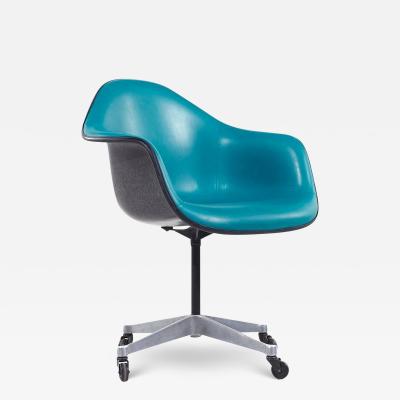 Charles Ray Eames Eames for Herman Miller Mid Century Padded Fiberglass Teal Swivel Office Chair