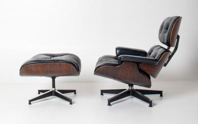Charles Ray Eames Early 1st Generation Eames Lounge Chair and Ottoman in Rosewood Black Leather