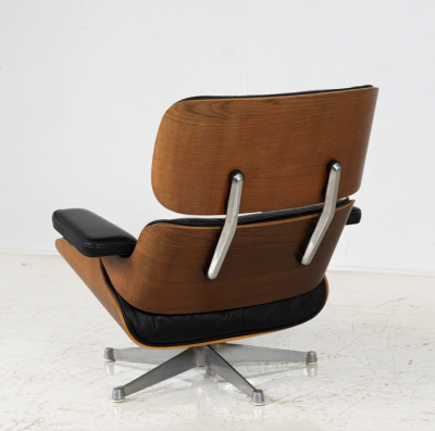 Charles Ray Eames Mid Century Lounge Chair and Ottoman by Charles Ray Eames for Herman Miller