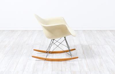 Charles Ray Eames Original Vintage Charles Ray Eames RAR Rocking Chair for Herman Miller