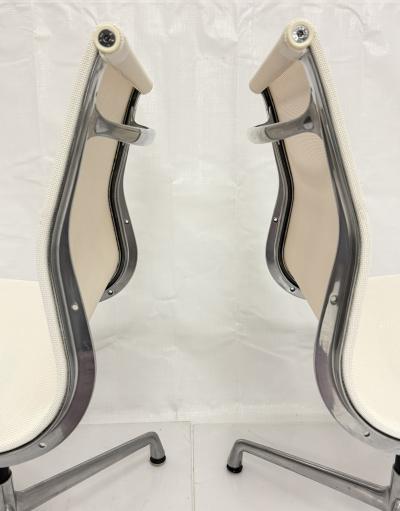Charles Ray Eames Pair Eames Aluminum Group Swivel Chairs for Herman Miller Vitra Italy