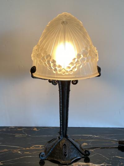 Charles Schneider Schneider Glass French Art Deco Lamp With Wrought Iron Base