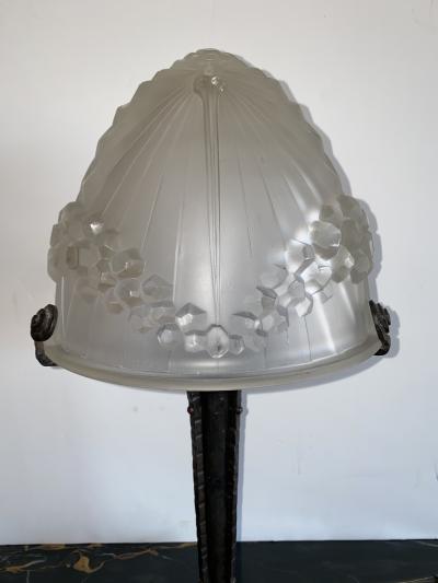 Charles Schneider Schneider Glass French Art Deco Lamp With Wrought Iron Base