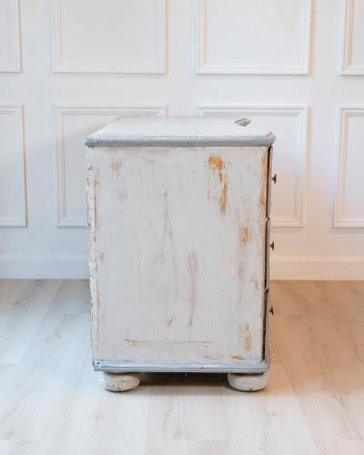 Chest of Drawers Painted antique Louis XV chest of drawers circa 1760