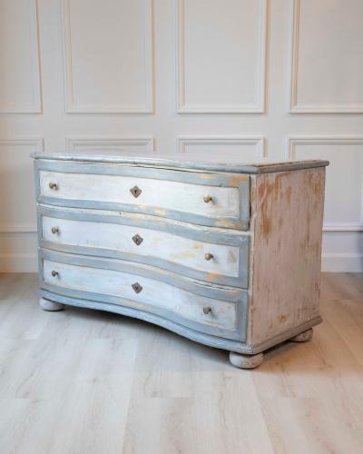 Chest of Drawers Painted antique Louis XV chest of drawers circa 1760