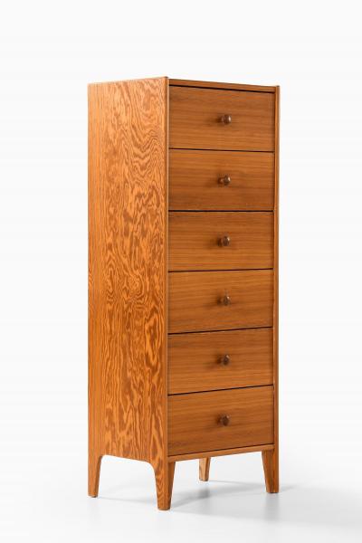Chest of Drawers in Pine 1960s