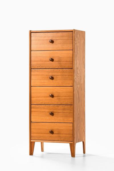 Chest of Drawers in Pine 1960s