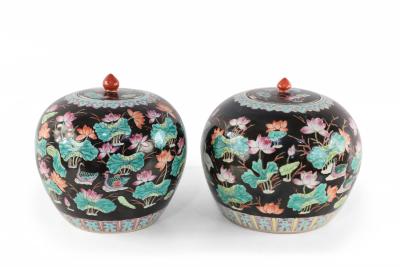 Chinese Black Nature Scene Motif Lidded Vases