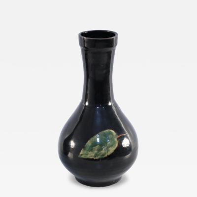 Chinese Black and Green Leaf Glazed Porcelain Globular Vase