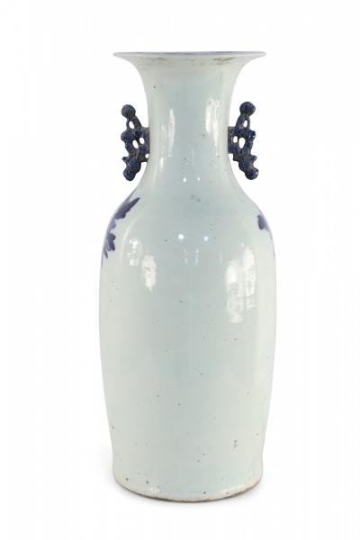 Chinese Blue and White Deer and Floral Motif Porcelain Urn