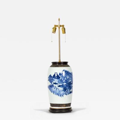 Chinese Blue and White Rooster and Florals Design Porcelain Vase Table Lamp