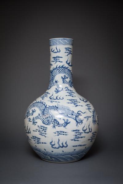 Chinese Dragon Vase