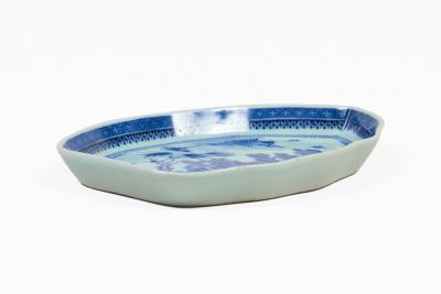 Chinese Export Blue and White Leaf Shaped Dish