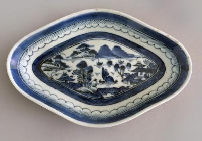 Chinese Export Blue and White Lobed Dish