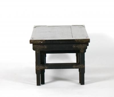 Chinese Export Ebonized low Nesting Tables