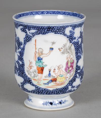 Chinese Export Famille Rose Mug