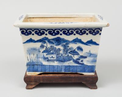 Chinese Export Jardiniere on Stand Circa 1800