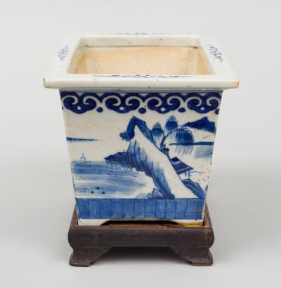 Chinese Export Jardiniere on Stand Circa 1800