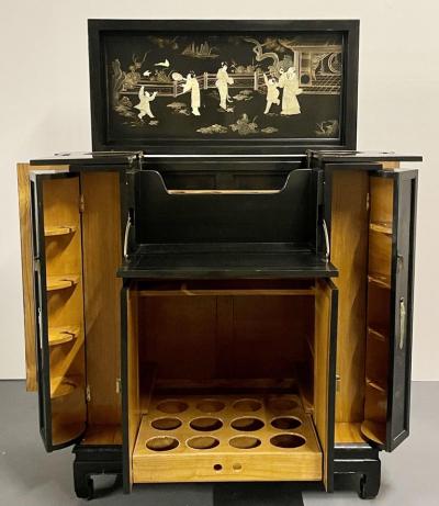 Chinese Export Lacquered Bar Ebony Raised Figure Carvings Chinoiserie