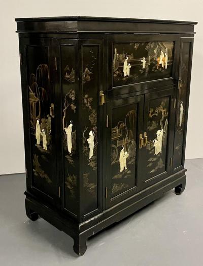 Chinese Export Lacquered Bar Ebony Raised Figure Carvings Chinoiserie