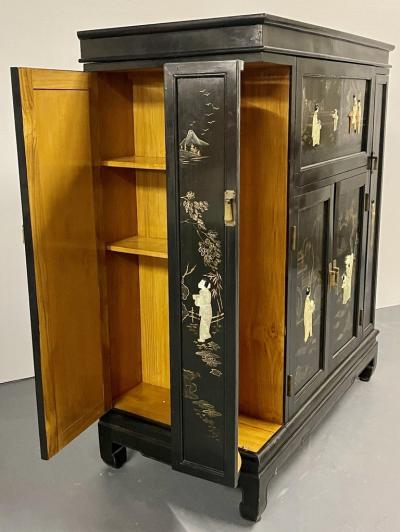 Chinese Export Lacquered Bar Ebony Raised Figure Carvings Chinoiserie