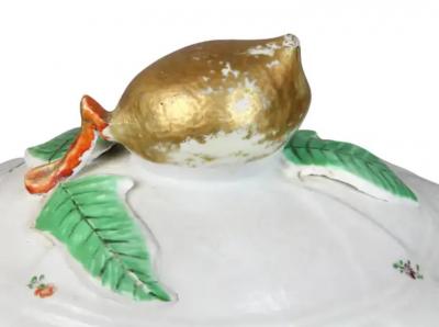 Chinese Export Porcelain Soup Tureen