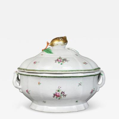 Chinese Export Porcelain Soup Tureen