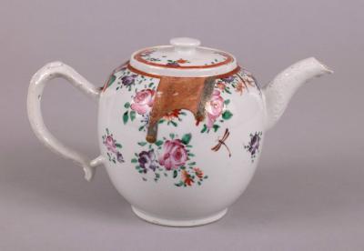 Chinese Export Pseudo Tobacco Leaf Teapot c 1790