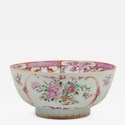 Chinese Export Qianlong Famille Rose Porcelain Small Bowl