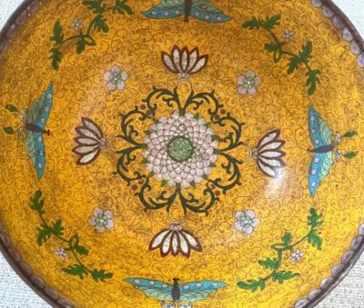 Chinese Export Qing Dynasty Qianlong Large Decorative Cloissone Enamel Bowl