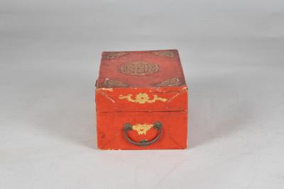 Chinese Export Red Lacquered Box