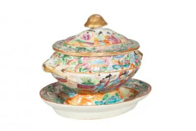 Chinese Export Rose Mandarin Sauce Tureen And Underplate