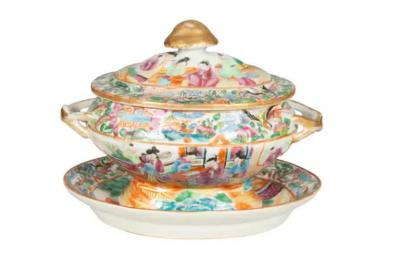 Chinese Export Rose Mandarin Sauce Tureen And Underplate