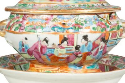 Chinese Export Rose Mandarin Sauce Tureen And Underplate