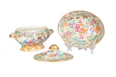 Chinese Export Rose Mandarin Sauce Tureen And Underplate