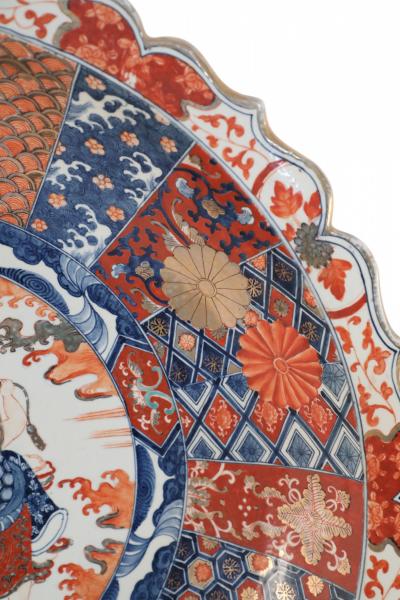 Chinese Guangcai Export Porcelain Blue and Orange Pattern Scalloped Bowl