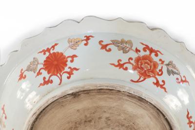 Chinese Guangcai Export Porcelain Blue and Orange Pattern Scalloped Bowl