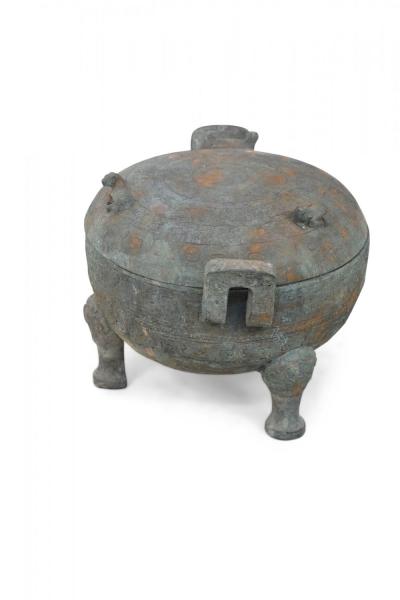 Chinese Han Dynasty Style Patinated Bronze Lidded and Footed Pot