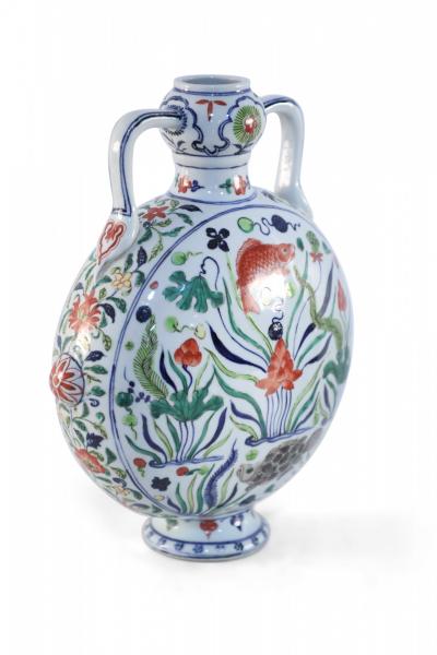 Chinese Koi Fish and Seaweed Porcelain Moon Flask Vase