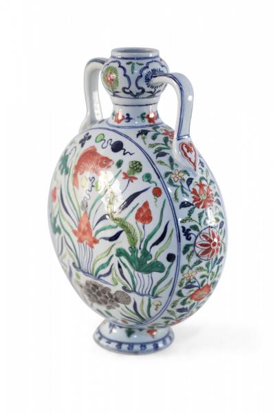 Chinese Koi Fish and Seaweed Porcelain Moon Flask Vase