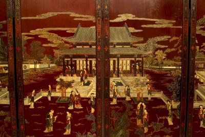 Chinese Lacquered 4 Fold Screen