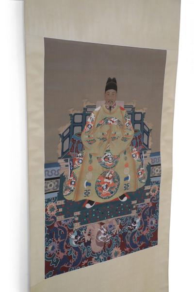 Chinese Ming Dynasty Style Paper and Silk King Portrait Hanging Scrolls
