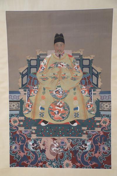 Chinese Ming Dynasty Style Paper and Silk King Portrait Hanging Scrolls