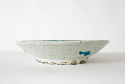 Chinese Ming Dynasty Swatow Polychrome Enamelled Shallow Bowl circa 1600