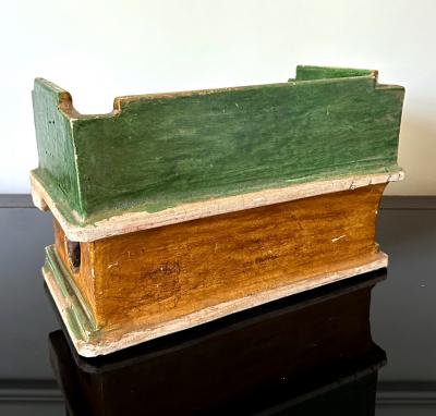 Chinese Ming Dynasty Tomb Funeral Pottery Bed Model
