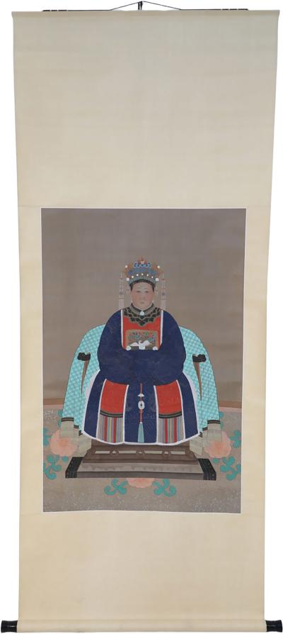 Chinese Qing Dynasty Style Paper and Silk Queen Portrait Hanging Scrolls