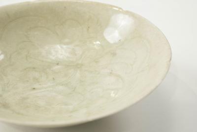 Chinese Qingbai Lobed Foliate Rim Bowl Song Dynasty