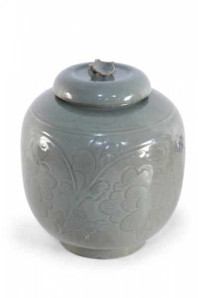 Chinese Sage and Tonal Botanical Motif Porcelain Jar