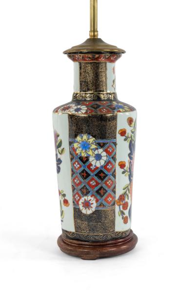 Chinese Style Porcelain Imari Table Lamp